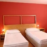 Hotel Payer